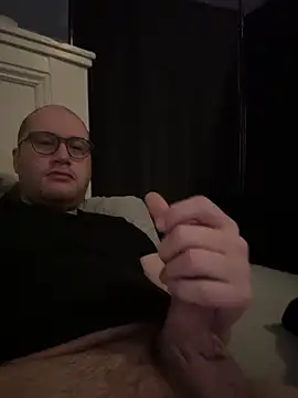 Snapshot of chicostick413 chatting on 02-09-26, 01:37 chicostick413 online show from 02-09-26, 01:37