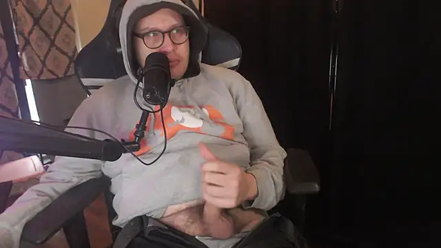 Snapshot of chicostick413 chatting on 03-06-26, 02:02 chicostick413 online show from 03-06-26, 02:02