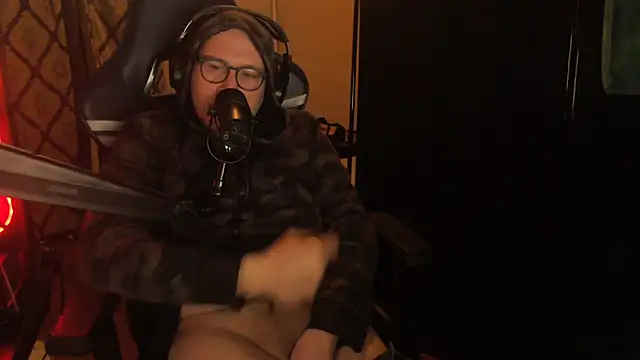 Snapshot of chicostick413 chatting on 03-25-26, 12:38 chicostick413 online show from 03-25-26, 12:38