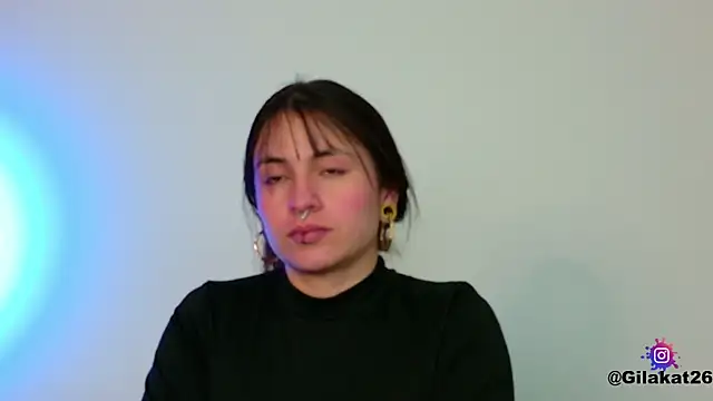 Snapshot of GilaKat chatting on 12-14-25, 07:58 GilaKat online show from 12-14-25, 07:58