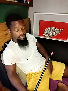 Chocolate factory man online show from 03-15-25, 08:37