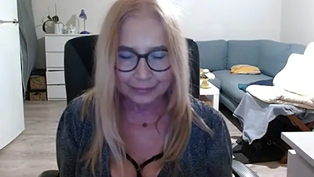 sofia xkiss online show from 02-22-25, 05:46