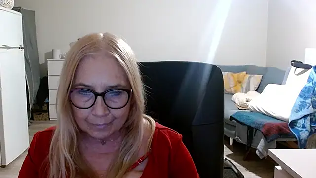 sofia xkiss online show from 03-18-25, 05:42