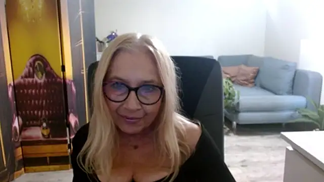 sofia xkiss online show from 11-08-25, 02:50