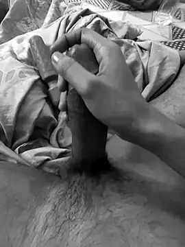 Snapshot of lovethickdick690 chatting on 02-16-25, 03:38 lovethickdick690 online show from 02-16-25, 03:38