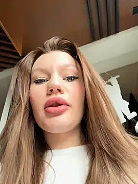 justmila online show from 12-18-24, 11:34