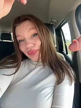 justmila online show from 02-21-25, 12:17