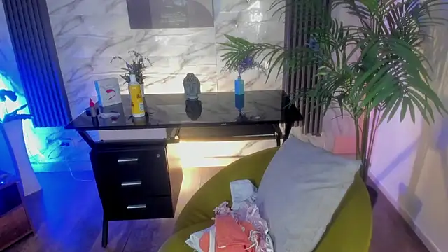 SofiaGomez420 online show from 02-08-25, 09:46