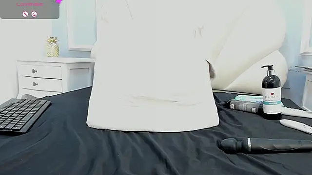 Snapshot of Maaracooper chatting on 02-28-25, 03:59 Maaracooper online show from 02-28-25, 03:59