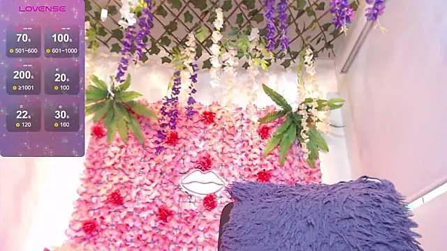 BLONDE SEXYHOT online show from 03-13-26, 04:46