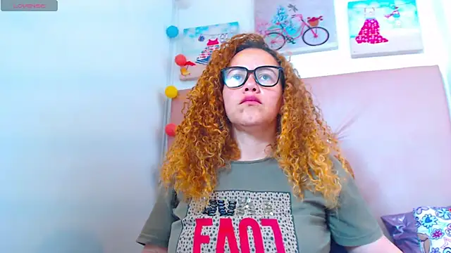 BLONDE SEXYHOT online show from 07-31-26, 12:26