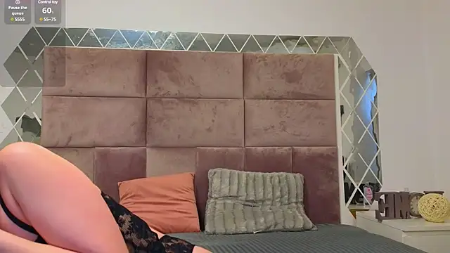 SweetScribe online show from 02-13-25, 06:41