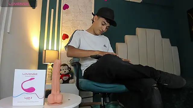 Austin Cardieff online show from 02-17-25, 07:53