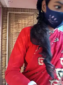 Snapshot of wild_bong_queen chatting on 12-04-25, 09:51 wild bong queen online show from 12-04-25, 09:51