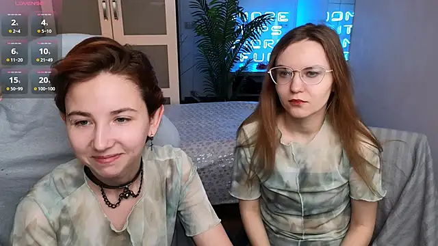 Snapshot of velvetvalkyries chatting on 12-14-24, 01:27 velvetvalkyries online show from 12-14-24, 01:27