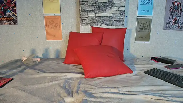 sofia fer online show from 04-21-26, 02:51