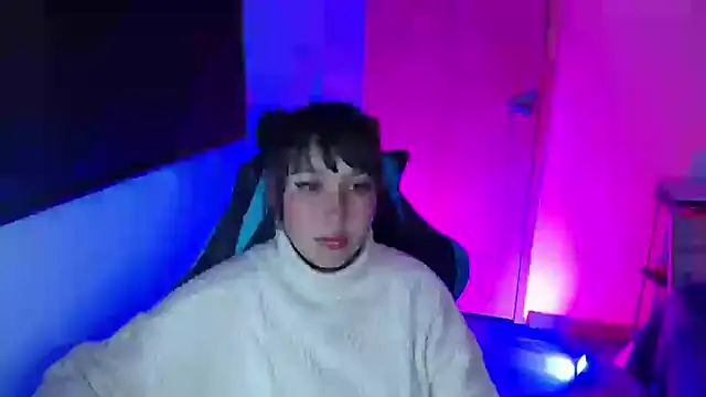 Skarlet Adams28 online show from 04-23-26, 02:24