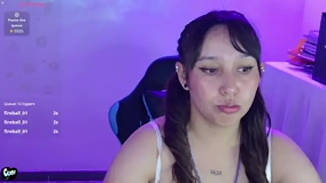 Snapshot of Skarlet_Adams28 chatting on 07-15-26, 10:48 Skarlet Adams28 online show from 07-15-26, 10:48