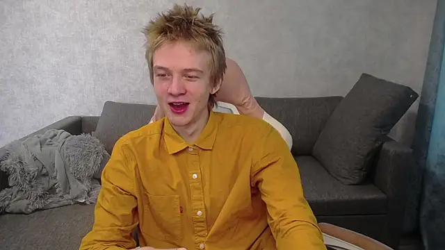 Snapshot of sweetserenity5 chatting on 03-04-25, 06:37 sweetserenity5 online show from 03-04-25, 06:37