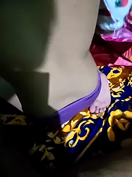 Snapshot of hotbaby_5 chatting on 12-13-24, 02:32 hotbaby 5 online show from 12-13-24, 02:32