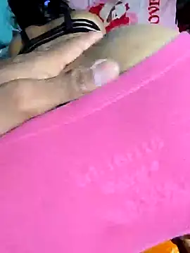 Snapshot of hotbaby_5 chatting on 01-31-25, 05:53 hotbaby 5 online show from 01-31-25, 05:53