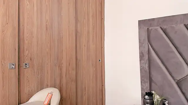 nataliee foster online show from 03-12-25, 02:45