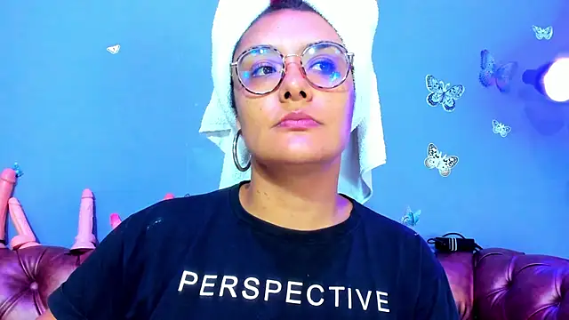 Kaira mosse online show from 05-28-26, 11:51