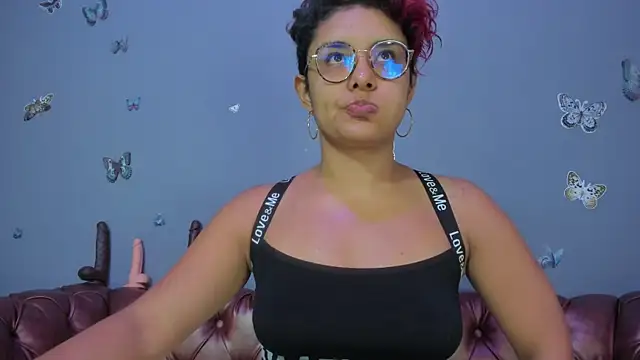 Kaira mosse online show from 07-23-26, 11:41