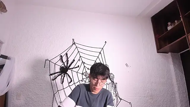 alexandersawyer online show from 10-16-25, 12:33