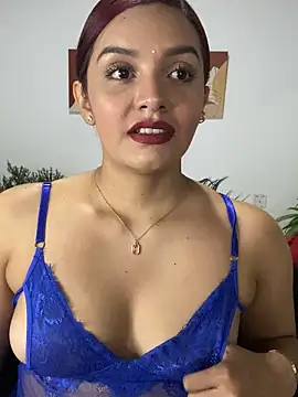 Melanyprada online show from 10-10-25, 03:27