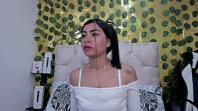 Snapshot of cristalconnorr chatting on 12-26-24, 05:19 cristalconnorr online show from 12-26-24, 05:19