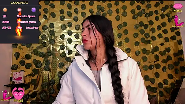 Snapshot of cristalconnorr chatting on 02-16-25, 02:21 cristalconnorr online show from 02-16-25, 02:21