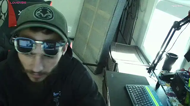 XMeF10 online show from 02-14-25, 05:57