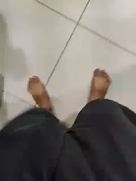 Snapshot of Akhil3290 chatting on 12-08-24, 04:35 Akhil3290 online show from 12-08-24, 04:35