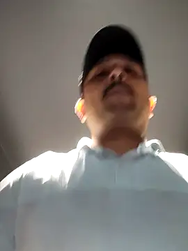 Snapshot of Akhil3290 chatting on 03-17-25, 04:22 Akhil3290 online show from 03-17-25, 04:22