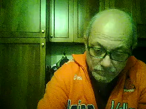 Snapshot of gianbragallini chatting on 12-29-24, 12:20 gianbragallini online show from 12-29-24, 12:20