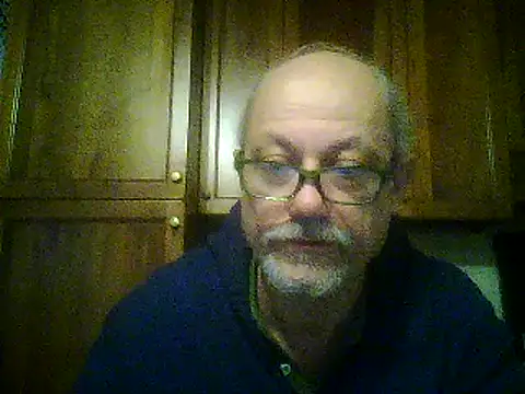 Snapshot of gianbragallini chatting on 02-04-25, 11:06 gianbragallini online show from 02-04-25, 11:06