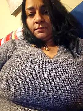 paulinaDiaz1 online show from 11-04-25, 06:07