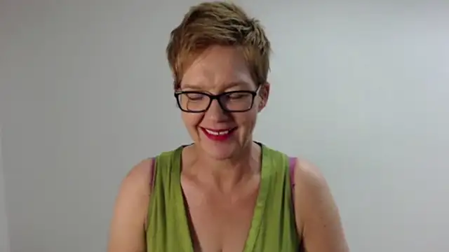 Sofie69Velvet online show from 06-10-26, 01:10
