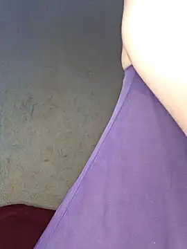 HelenHoltz online show from 09-16-25, 02:07