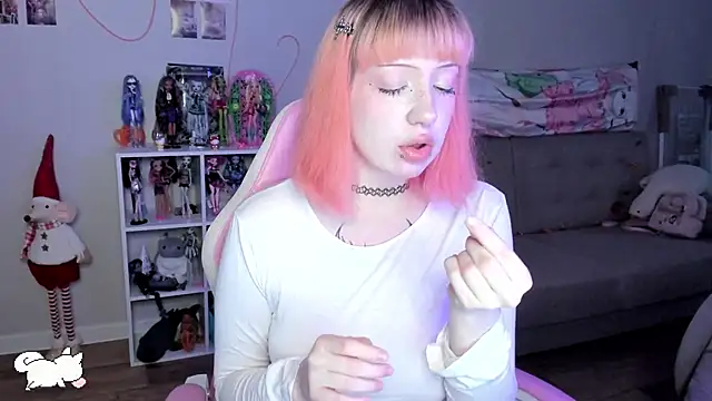 Snapshot of SweetieMollyy chatting on 11-14-25, 09:30 SweetieMollyy online show from 11-14-25, 09:30