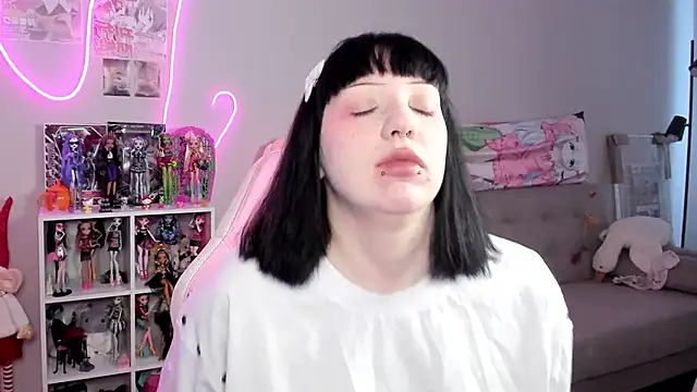 Snapshot of SweetieMollyy chatting on 11-20-25, 09:53 SweetieMollyy online show from 11-20-25, 09:53