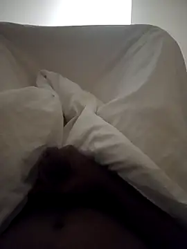 Snapshot of Cute_boleh chatting on 11-16-25, 07:08 Cute boleh online show from 11-16-25, 07:08