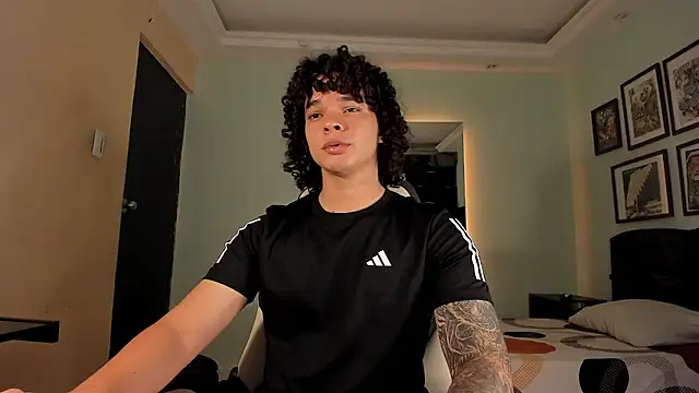 soy ian  online show from 07-23-26, 01:58