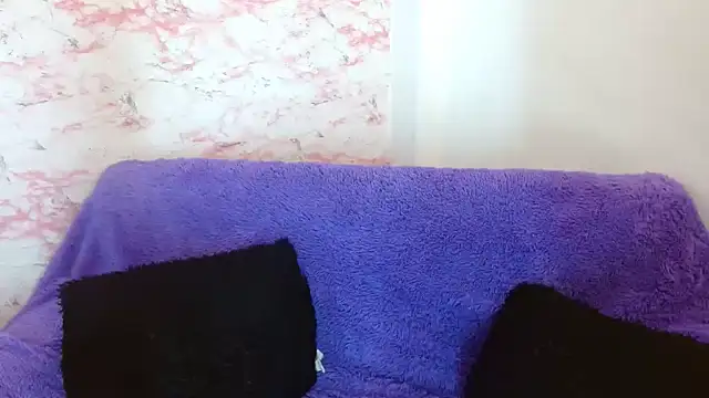 anahi  s online show from 11-24-25, 07:02