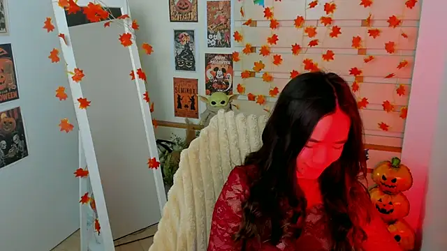 Bella XO online show from 11-13-25, 07:40