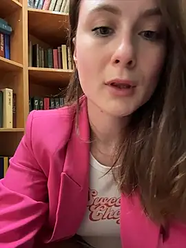 Snapshot of Dina_Tease chatting on 06-03-26, 11:24 Dina Tease online show from 06-03-26, 11:24