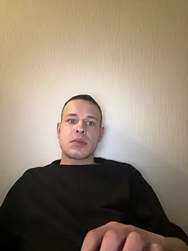 pretty roman online show from 04-20-26, 05:37