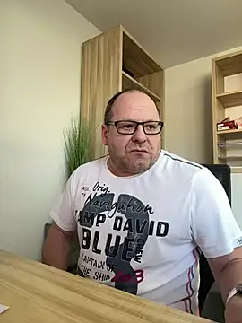 coupleLatinaLovers online show from 01-14-25, 09:56