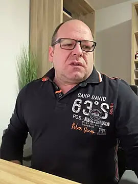 coupleLatinaLovers online show from 01-20-25, 05:59